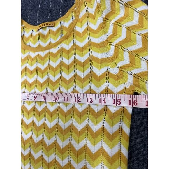 Alice Olivia Yellow Mini Pullover Puff Sleeve Knit Dress Chevron Pattern - Picture 5 of 10
